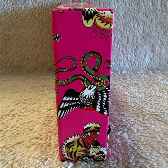 ED HARDY Zip Around Wallet And Key Chain - Picture 7 of 8